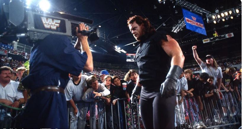 نخستین حضور آندرتیکر در تلویزیون WWE - سروایوز سریز 1990